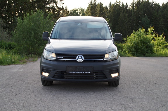 Volkswagen Caddy Maxi 11 of 30