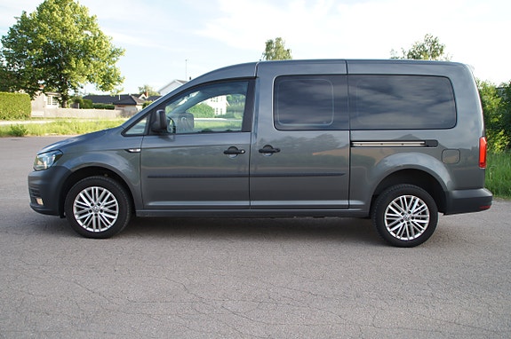 Volkswagen Caddy Maxi 2 of 30