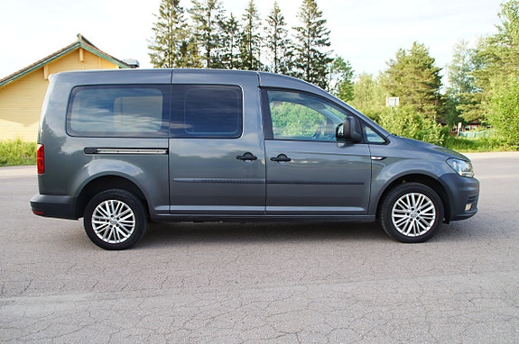 Volkswagen Caddy Maxi 8 of 30