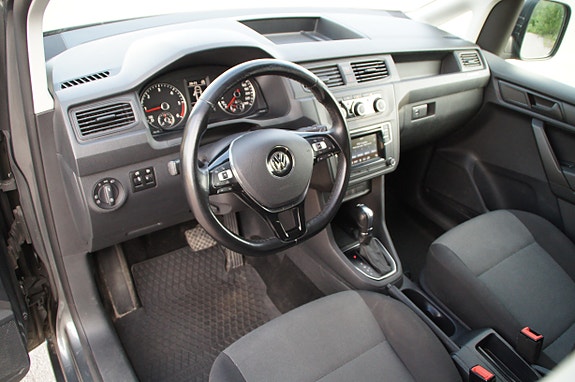 Volkswagen Caddy Maxi 15 of 30