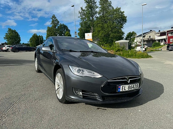 Tesla Model S 5 of 13