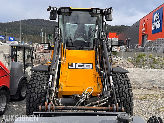 JCB 413S S5 Steg V Gått kun 315 timer - Spakstyring - Sentralsmøring - U-Plog - Klappvingeskuffe - Garan 2 of 5