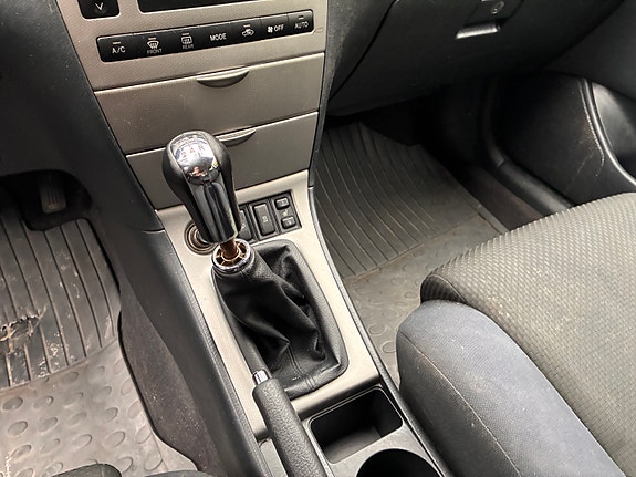 Toyota Corolla 21 of 30