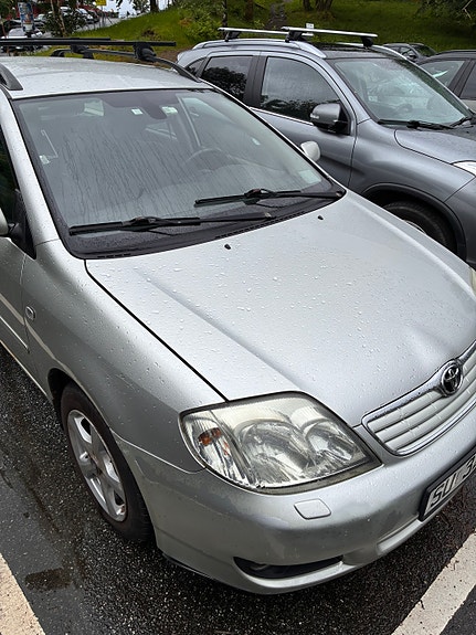 Toyota Corolla 10 of 30