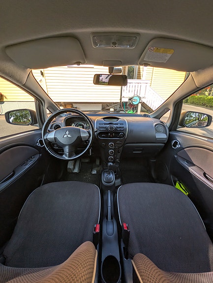Mitsubishi i-Miev 9 of 13
