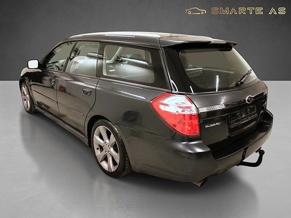 Subaru Legacy 5 of 13