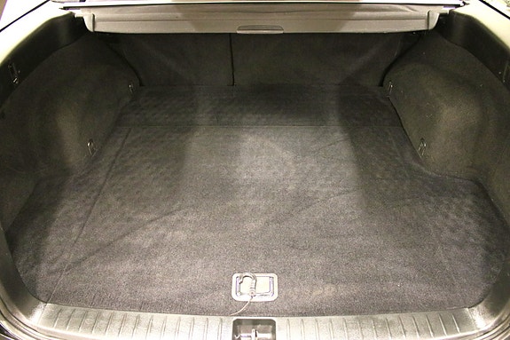 Subaru Legacy 7 of 13