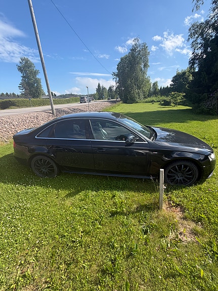 Audi A4 4 of 8