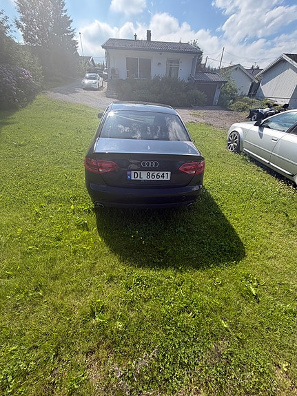 Audi A4 5 of 8
