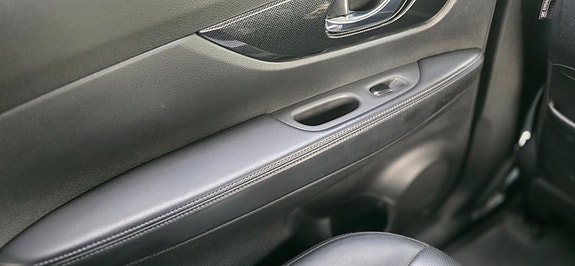 Nissan X-Trail 12 of 17