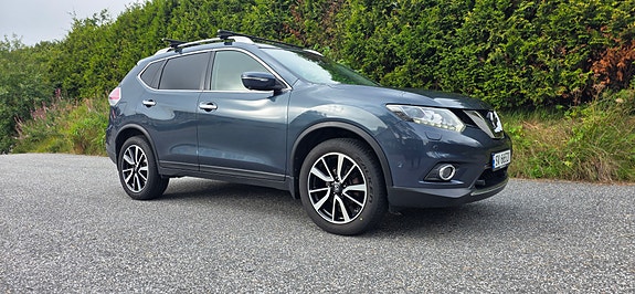 Nissan X-Trail 2 of 17