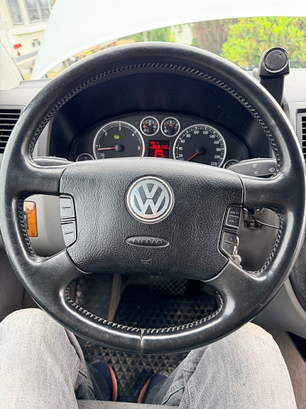 Volkswagen Multivan 20 of 30