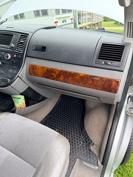 Volkswagen Multivan 25 of 30