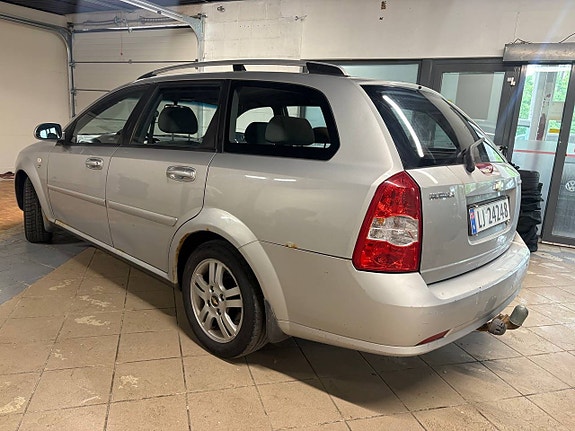 Chevrolet Nubira 4 of 5