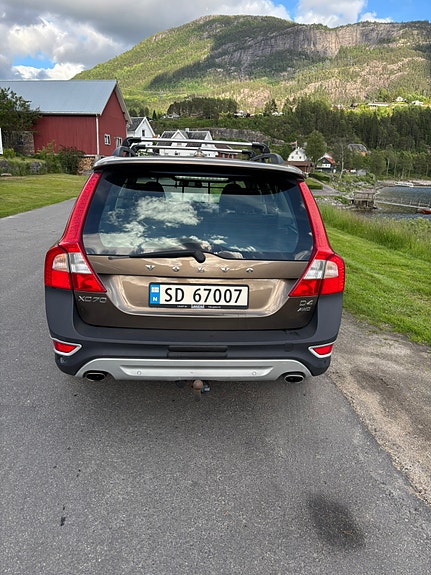 Volvo XC70 4 of 30