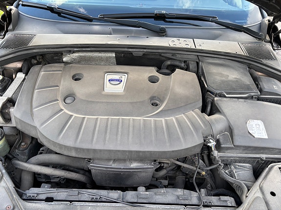Volvo XC70 18 of 30