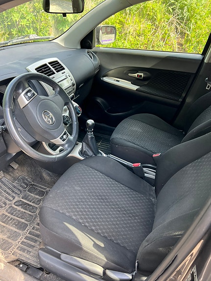 Toyota Urban Cruiser 5 of 5