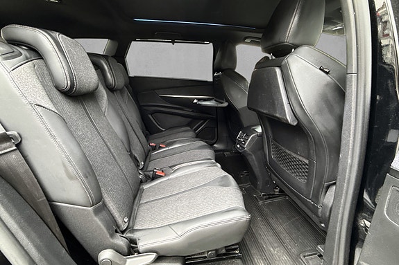 Peugeot 5008 26 of 30
