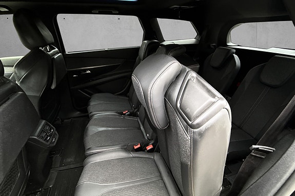 Peugeot 5008 23 of 30