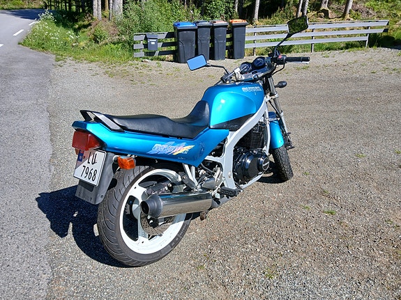 Suzuki GS500E 3 of 26