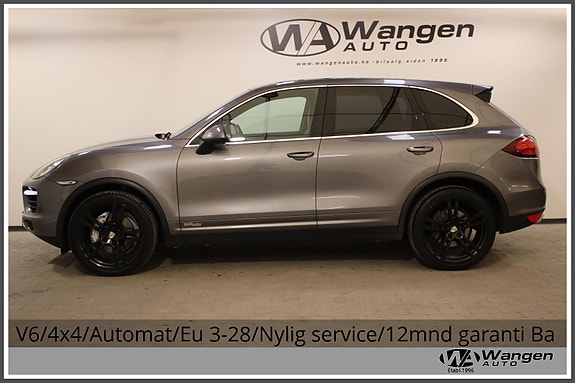 Porsche Cayenne 4 of 5