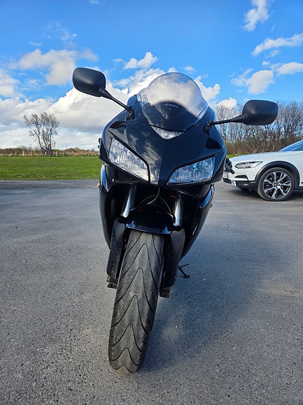 Honda CBR 1000 RR 3 of 5