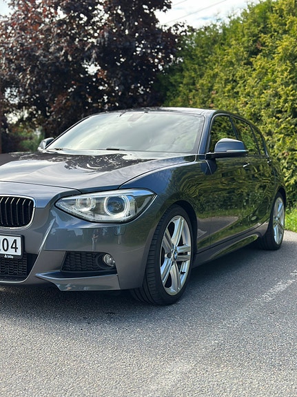 BMW 116i 5 of 5