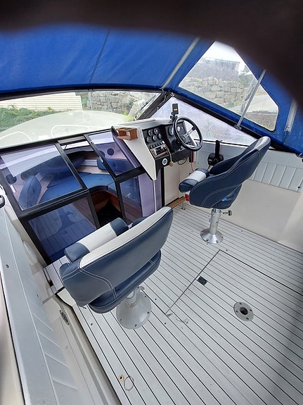 Draco Sportcab 21 | MerCruiser 2.8 Diesel | Bravo3. 2003, Kan leveres med henger 4 of 5