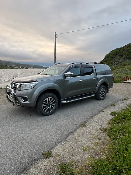 Nissan Navara 2 of 5