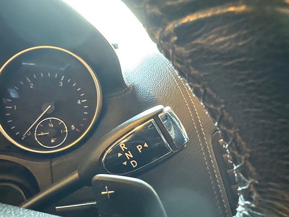 Mercedes-Benz GL320 22 of 27