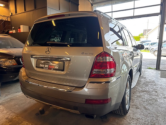 Mercedes-Benz GL320 5 of 27