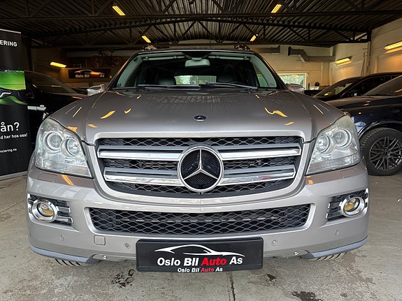 Mercedes-Benz GL320 4 of 27