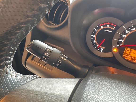 Toyota RAV4 19 of 24