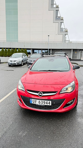Opel Astra 2 of 5