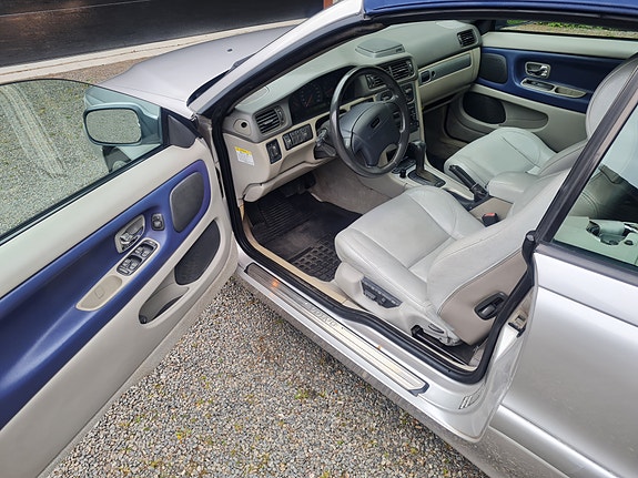 Volvo C70 23 of 30