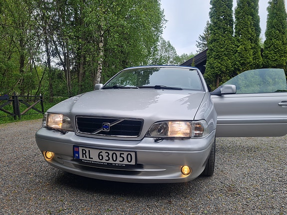 Volvo C70 10 of 30