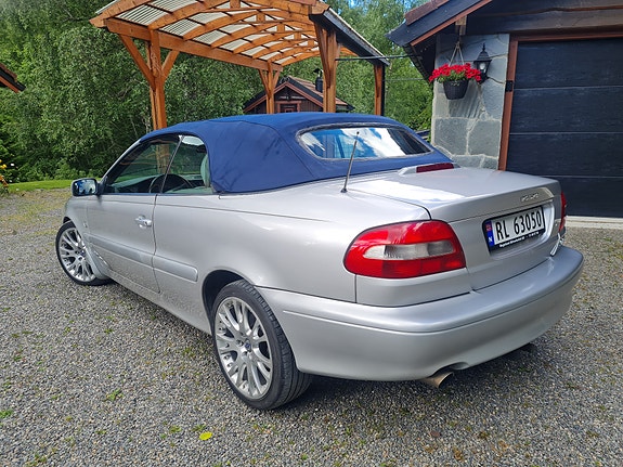Volvo C70 20 of 30