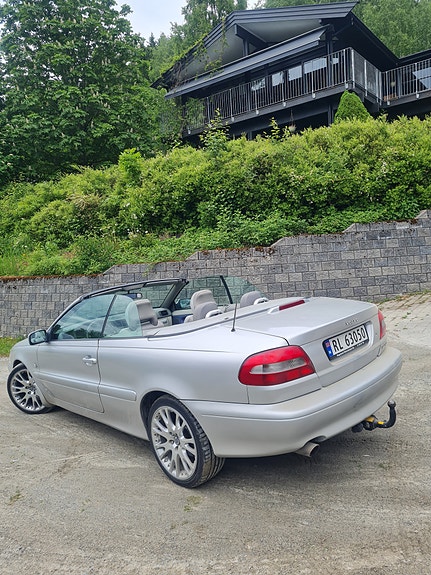 Volvo C70 5 of 30