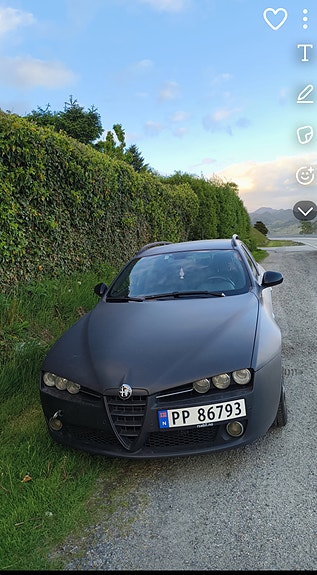 Alfa Romeo 159 2 of 5