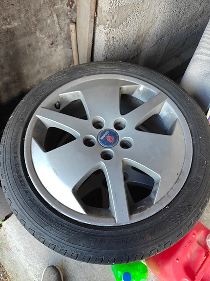 Saab 9-5 4 of 5