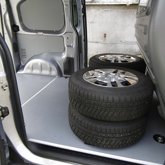Opel Vivaro 28 of 30