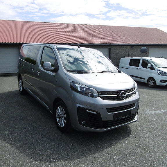 Opel Vivaro 8 of 30