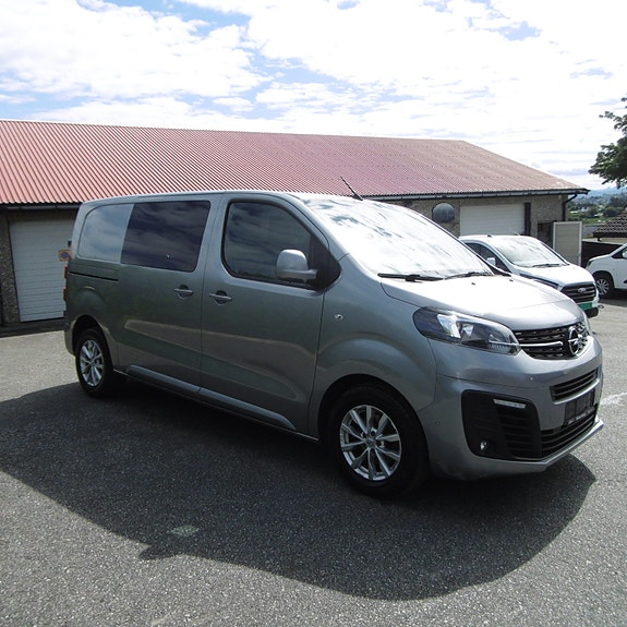 Opel Vivaro 7 of 30