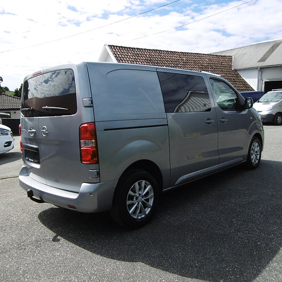 Opel Vivaro 6 of 30