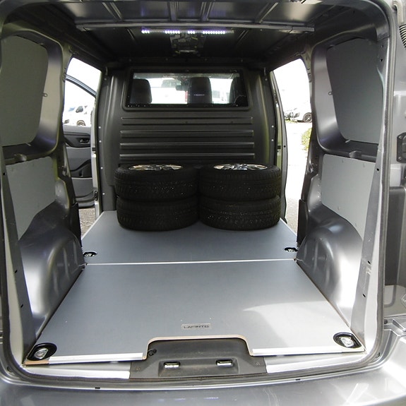 Opel Vivaro 24 of 30