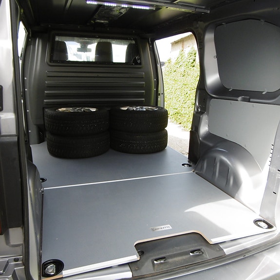 Opel Vivaro 26 of 30