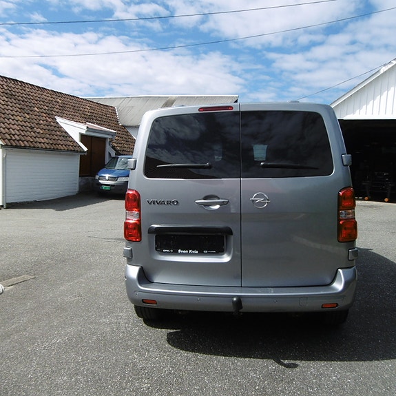 Opel Vivaro 4 of 30