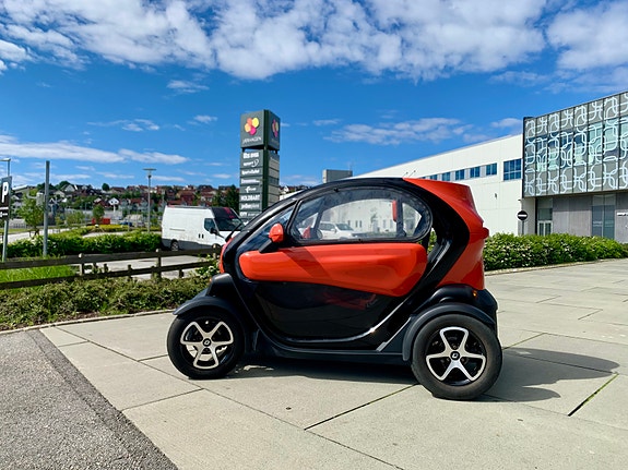 Renault Twizy 2 of 5