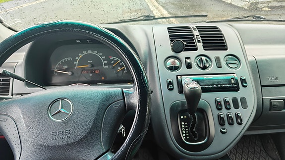 Mercedes-Benz Vito 220 5 of 5