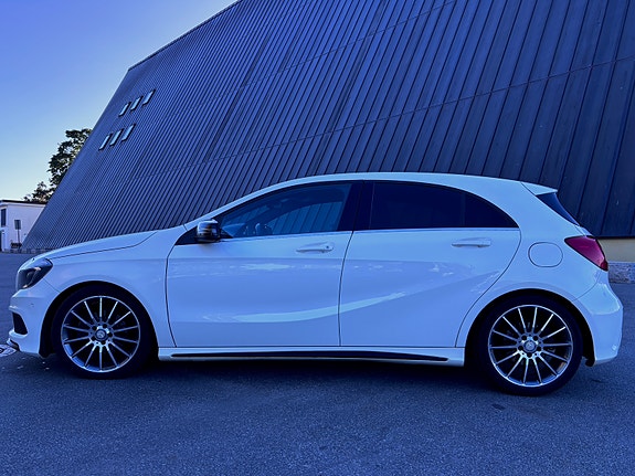 Mercedes-Benz A180 9 of 27